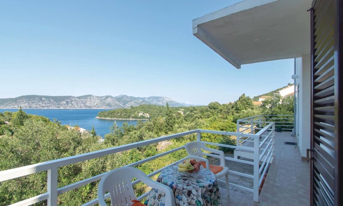Racisce Apartment | Nice apartment in Racisce