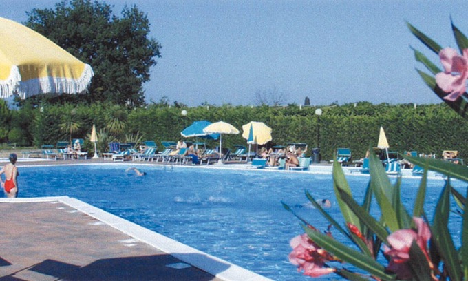 Colà Di Lazise Apartment | Nice apartment with community pool, garden & 2 balconies