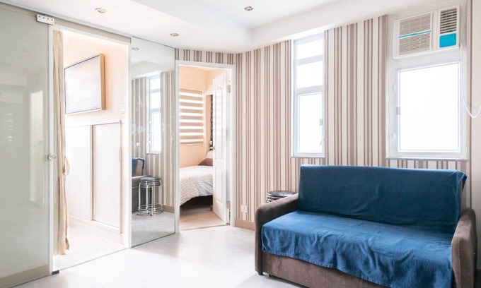 Wan Chai Apartment | Nice Apt w/balcony (HD2) in Wanchai
