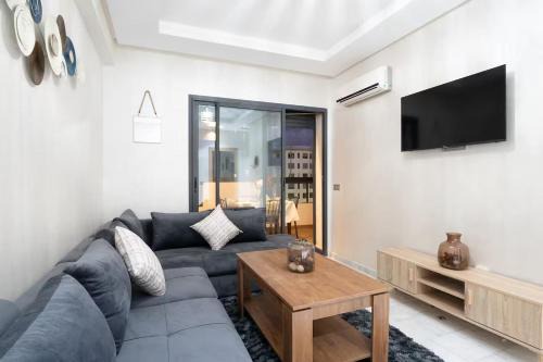 Ain Harrouda Apartment | Nice & Comfortable 2BHK panoramic balcony with swimming pool