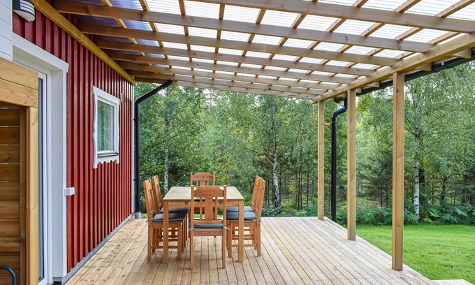 Torarp House | Nice cottage with good standard in Torarp, 100 meters from the fish-rich lake Bolmen in Småland.