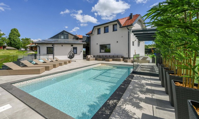 Ludbreg House | Nice home in Vinogradi Ludbreski
