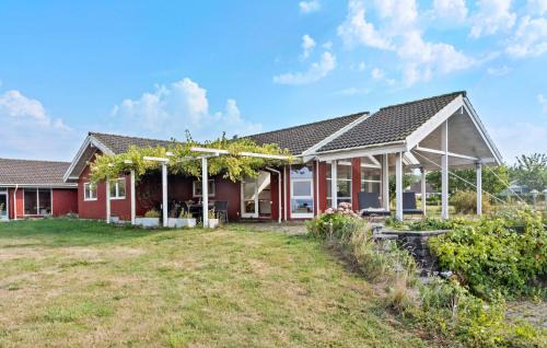 Bog By House | Nice Home In Bogø By With Wifi