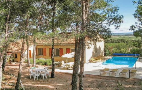 Cesseras House | Nice Home In Cesseras With Wifi