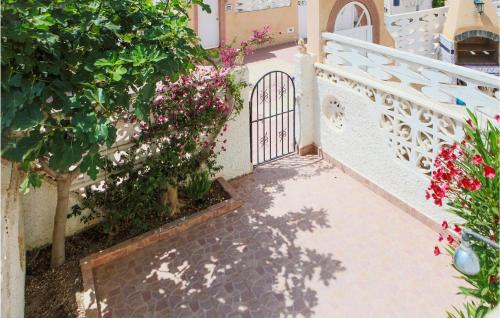 Mil Palmeras House | Nice Home In Pilar De La Horadada