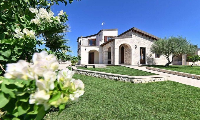 Noto House | Nice home in Noto with WiFi