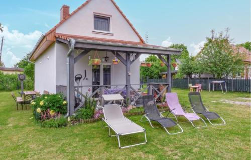 Nowe Warpno House | Nice Home In Nowe Warpno With Kitchen