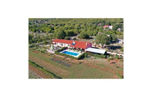 Prapatnica House | Nice Home In Prapatnica- Seget