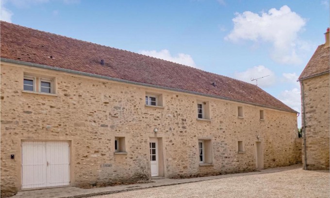 Vaudoy House | Nice Home In Vaudoy-En-Brie With Wifi
