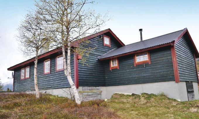 Maurset House | Nice home in Vøringsfoss with WiFi