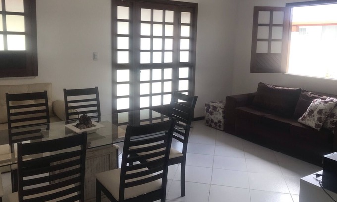 Vera Cruz House | Nice house with pool in Condomínio Arauá