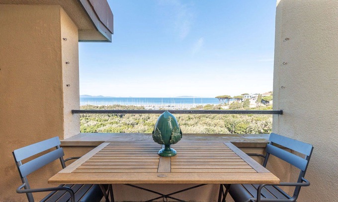 Punta Ala Apartment | Nice apartment for 4 guests with A/C, WIFI, TV, terrace, pets allowed and parking