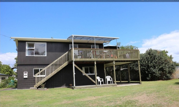 Cooks Beach House | Nice little stroll to beach
