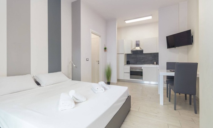San Salvario Apartment | Nice Metro, Jury House