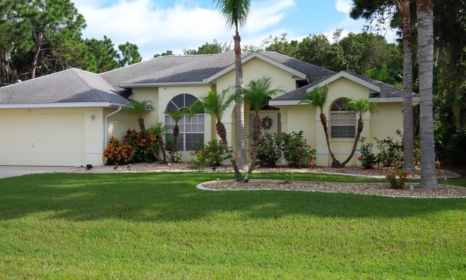 Broadmoor Villa | Nice Private Villa With Heated Pool - Close to Beach & Golf