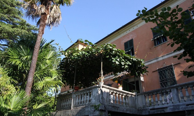 Bagnone House | Nice suites in ancient villa, near Marble Alps and Tuscan and Ligurian shores
