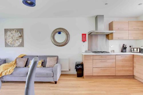 Brentwood Apartment | Niche Parkview Apartments