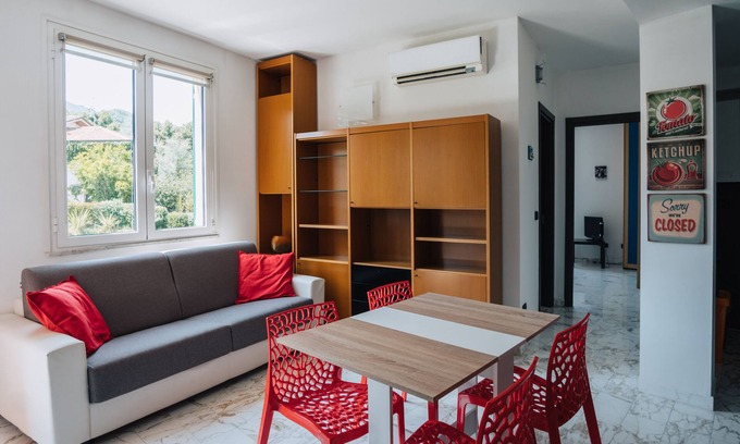Ricco del Golfo Condo | Nico's House near 5 Terre