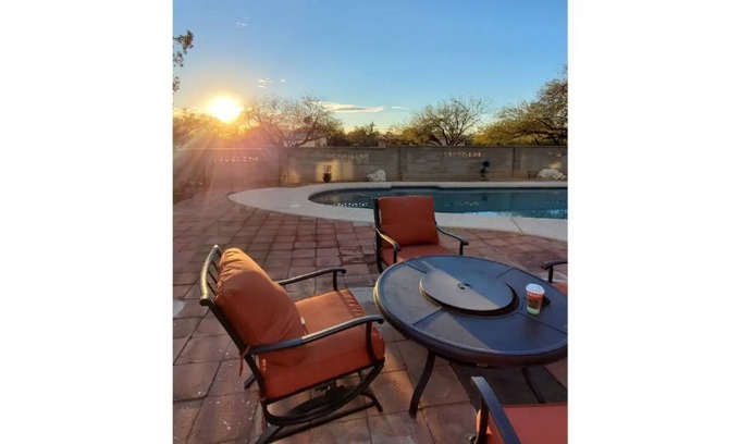 Bel Air Ranch Estates Cottage | Nicole nelson-bridges