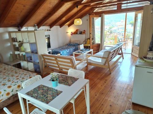 Figaleia Apartment | Nikos Loft Olympia