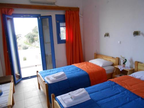 Vizari House | Nikos Place