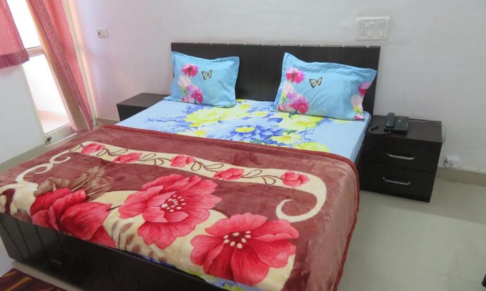Vrindavan House | Nikunj Palace