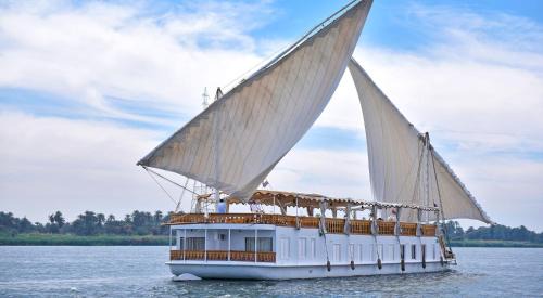 Al Karnak Boat Rental | Nile Dahabiya Sailing boat 3 nights Every Friday from Aswan to Luxor