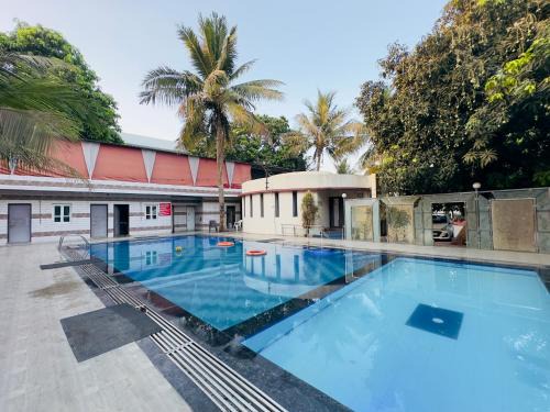 Anand Hotel | Nilkanth Resort - Best Resort in Anand
