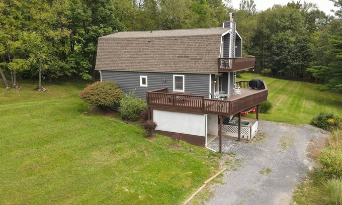 Paradise Point House | Nimba Cabin: Lake Access, Dogs Welcome, Hot Tub, Fire Pit, Pool Table!