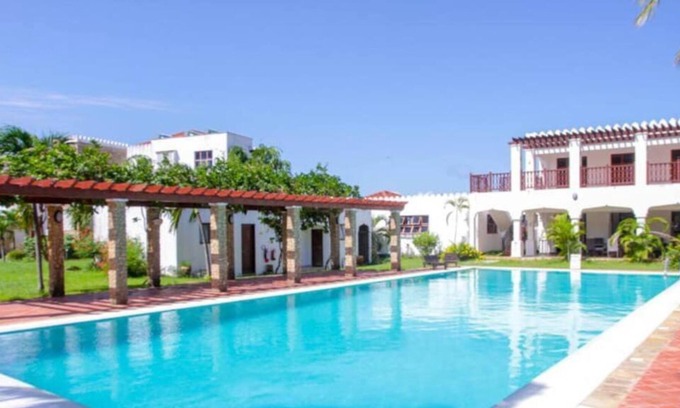 Vipingo Apartment | Nimoh's Beachfront Two Bedroom Apartment