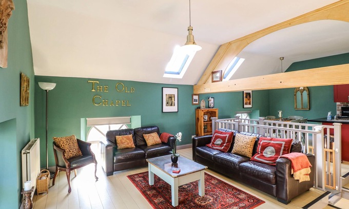 Birchover Cottage | NINE LADIES, family friendly, character holiday cottage in Birchover