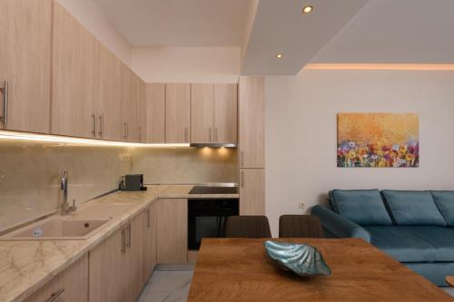 Thasos Town Apartment | Ninemia House