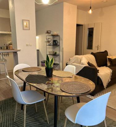 Tour Chabot Gavacherie Apartment | Niort Home