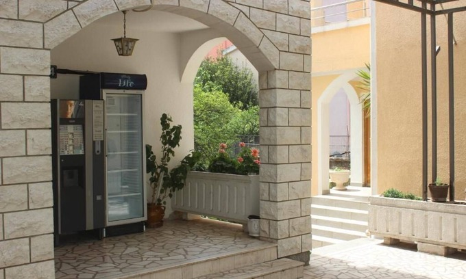 Velji Vinogradi Apartment | NIR Apartments Budva