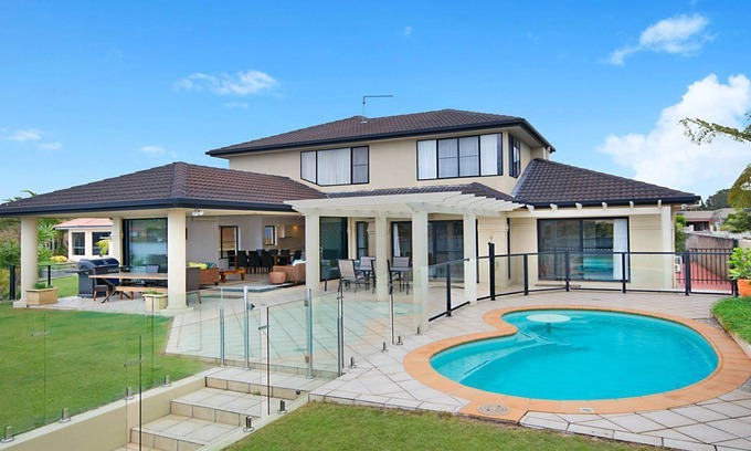 Yamba House | Nirvana Waters | Waterfront with Pool