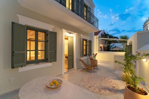 Symi Apartment | Nisomar Suites