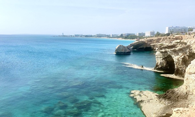 Ayia Napa Apartment | Nissi Beach - 2. Bed, sleeps 6 people. Corner Penthouse Apartment Sea Views WiFi