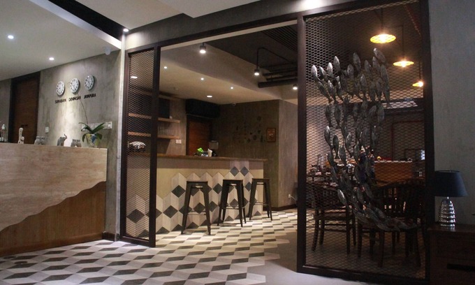 Surabaya Cabin | Nite & Day Surabaya - Kedungdoro