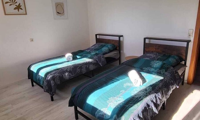 Musberg Apartment | nJoy! worker apartment in Musberg with garden