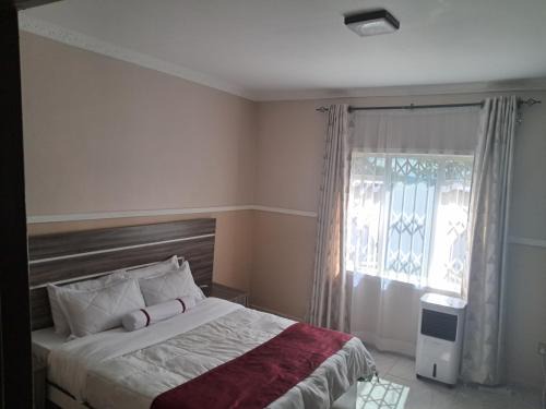 Blantyre Apartment | Nkolokosa BnB