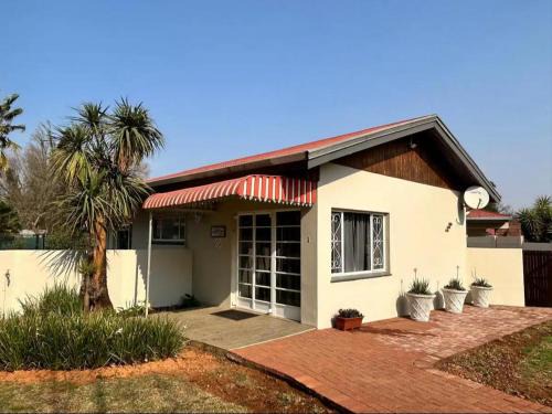 Winterton House | No 1 on Springfield