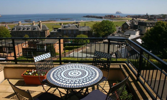 North Berwick Apartment | No 10 Royal Apartments