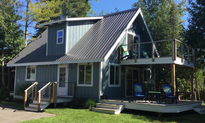 Oden Cottage | No Salt, No Sharks, No Worries