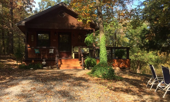 Smithville Cabin | No worries...at Little Eagle Creek Cabin