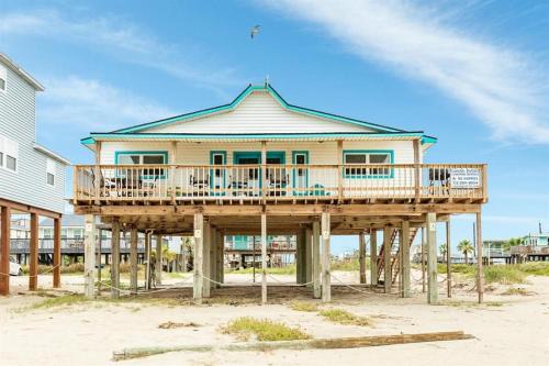 Surfside Beach House | No Worries Beach House