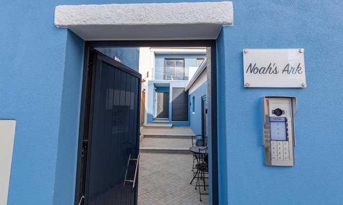 Barrio Santana Apartment | Noah's Ark by LovelyStay