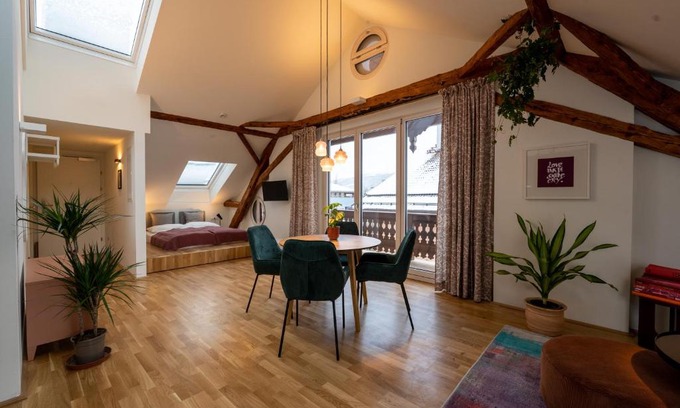 Innsbruck Apartment | NOAS Home