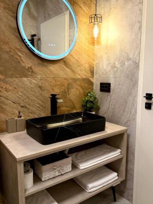 Saturn Apartment | Noble Stay