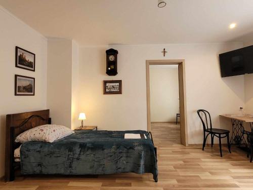 Checiny Apartment | Noclegi Przy Niemczówce