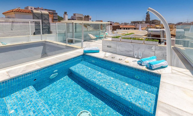 La Goleta Apartment | Noemi Centro - Penthouse in Malaga Centre